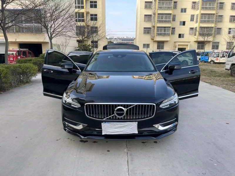 徐州20年沃尔沃S904