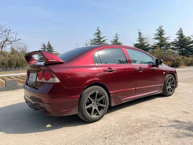 青岛14年本田思域8