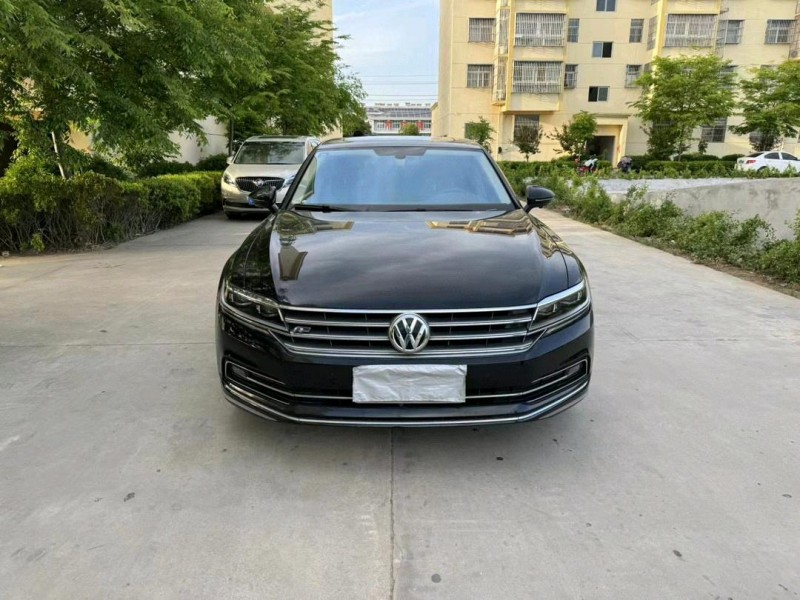 徐州17年大众辉昂1