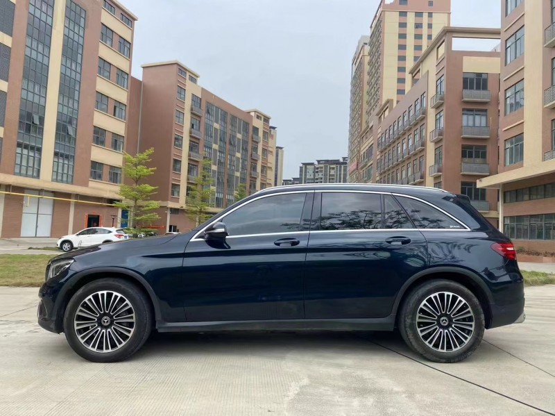 佛山19年奔驰GLC3
