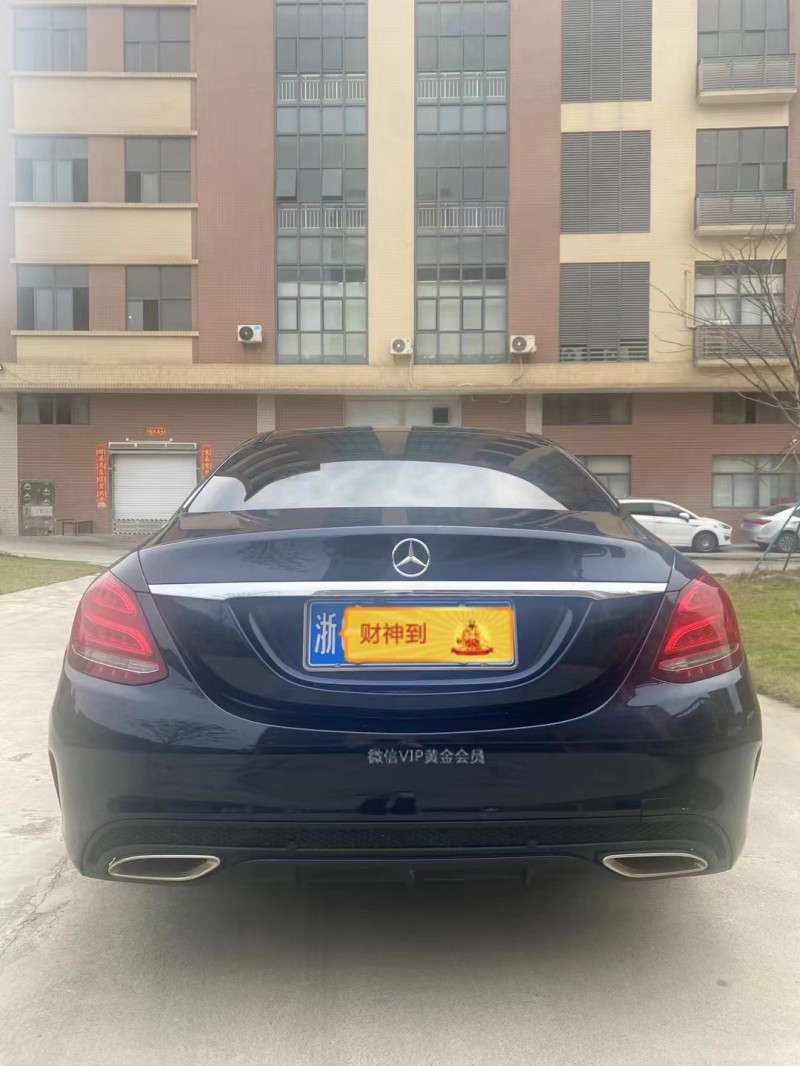 佛山17年奔驰C9