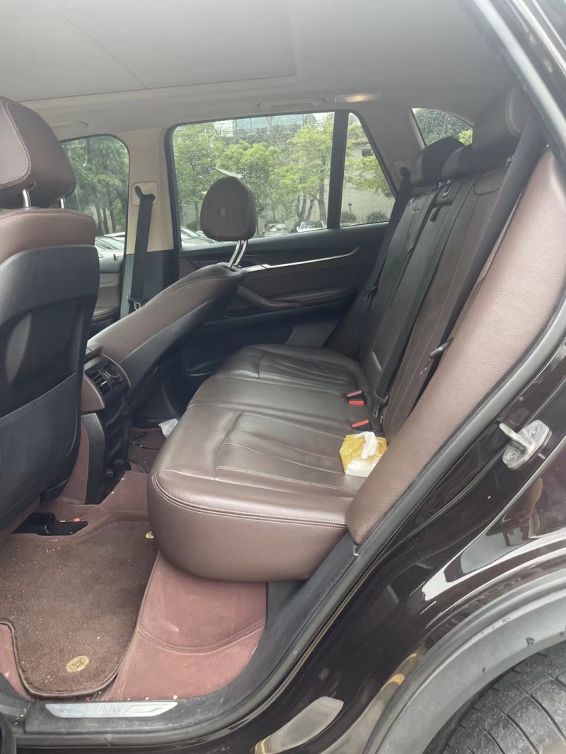 佛山15年宝马X57