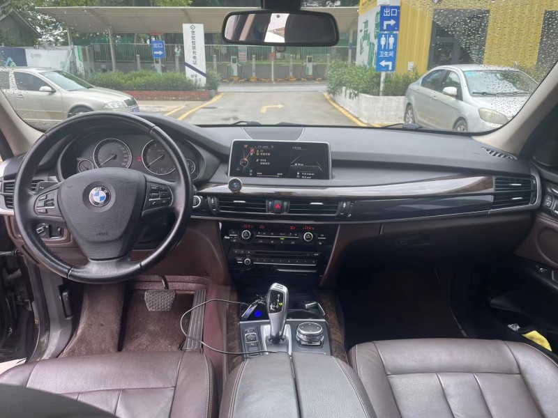 佛山15年宝马X58