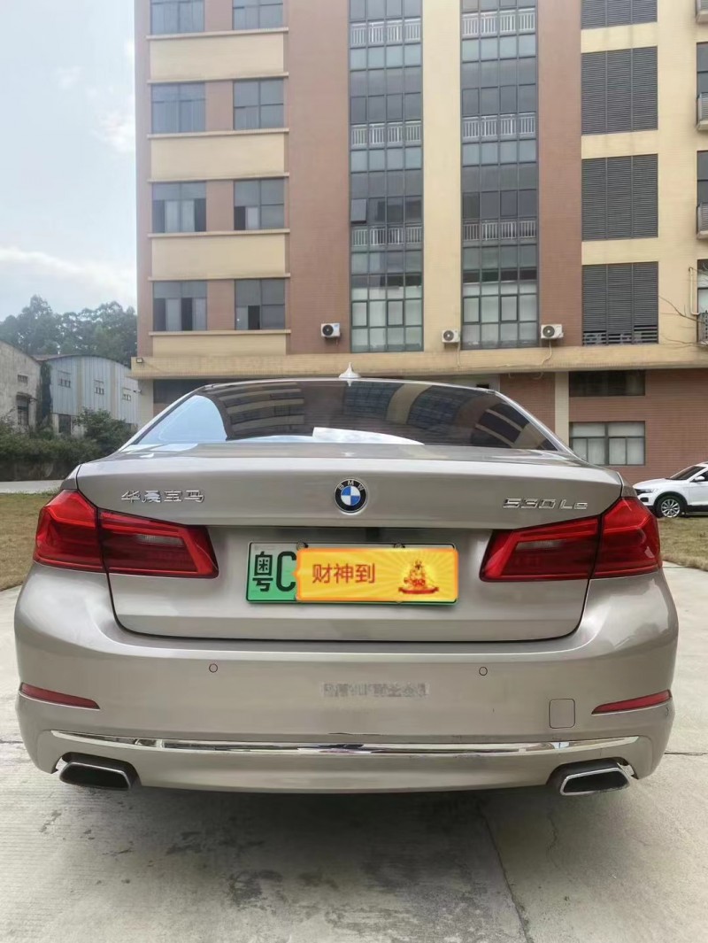 佛山19年宝马5系9