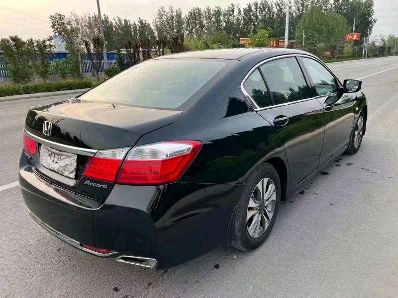 枣庄16年本田雅阁4