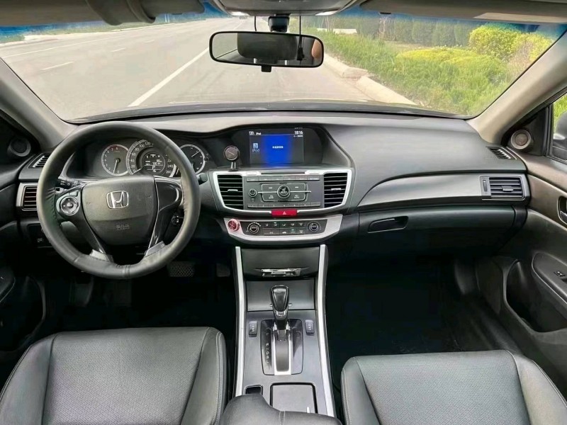 枣庄16年本田雅阁8