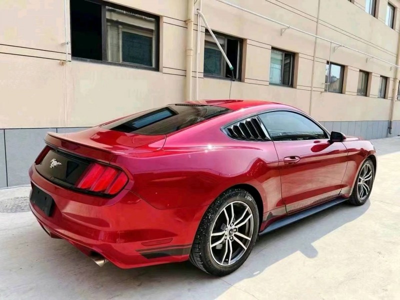 东营16年福特野马3