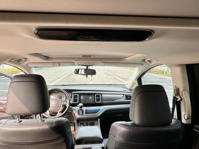 徐州19年本田艾力绅7