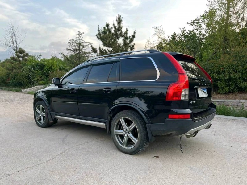青岛12年沃尔沃XC905