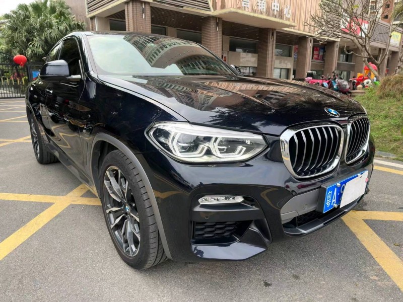 佛山19年宝马X48