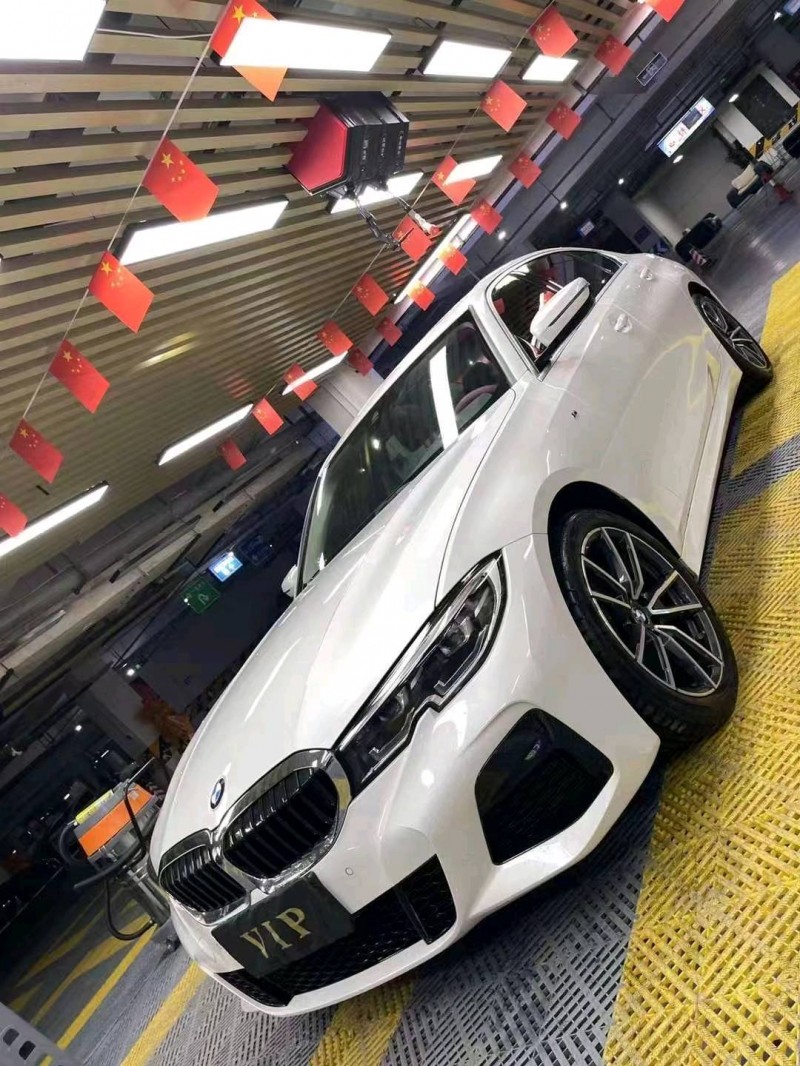 成都22年宝马3系2