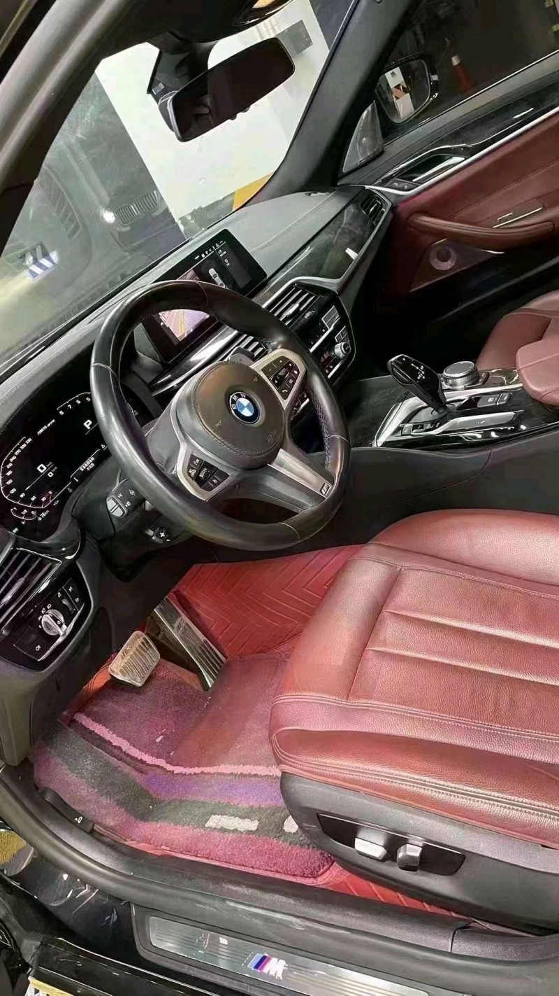 成都20年宝马5系5