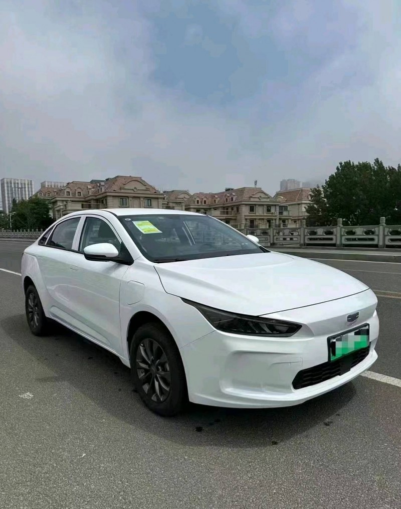 东营24年吉利几何2