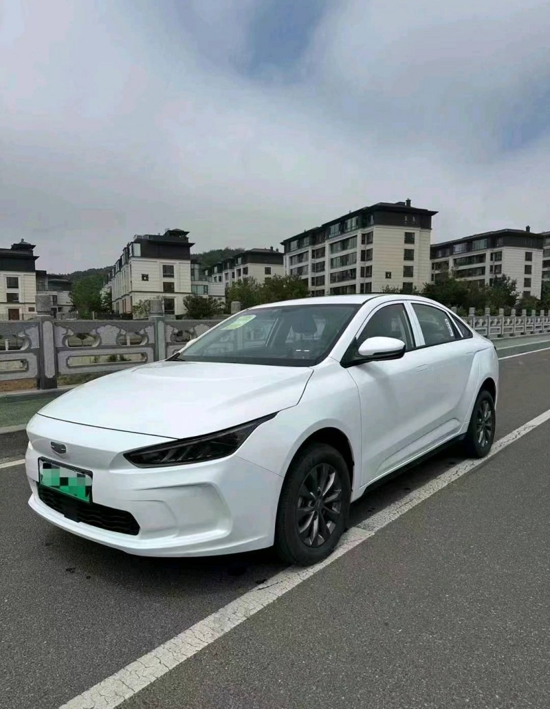 东营24年吉利几何3