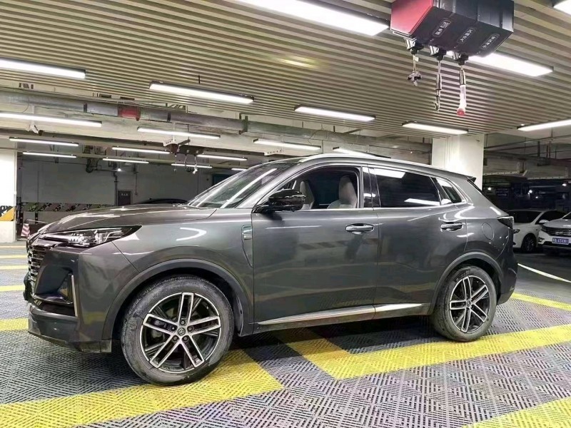 成都22年长安汽车CS553