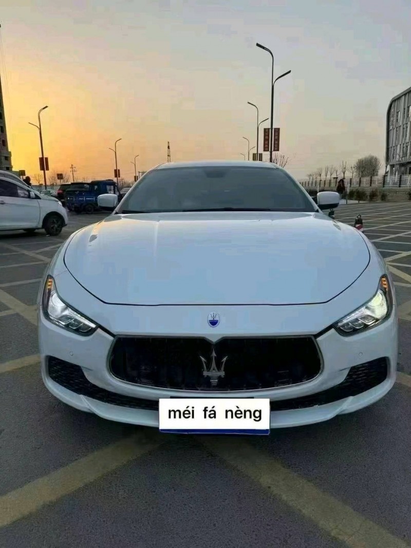 保定15年玛莎拉蒂Ghibli1