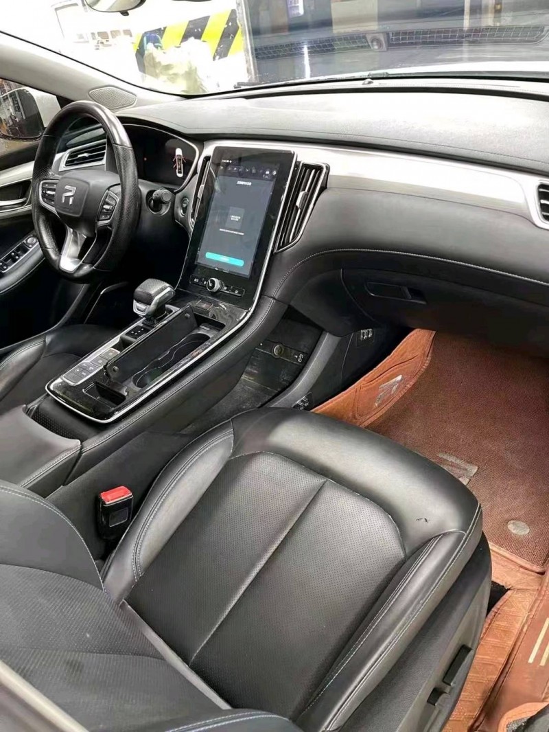 成都22年上汽集团飞凡ER68