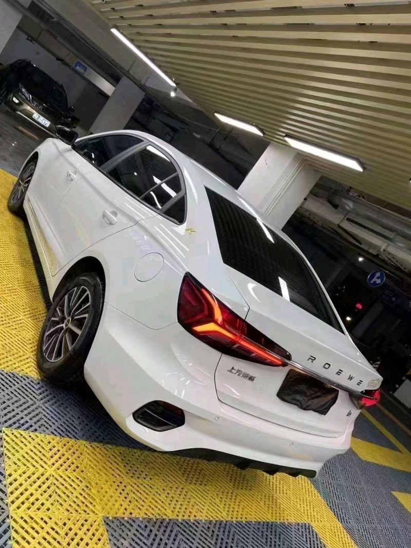 成都22年荣威i54