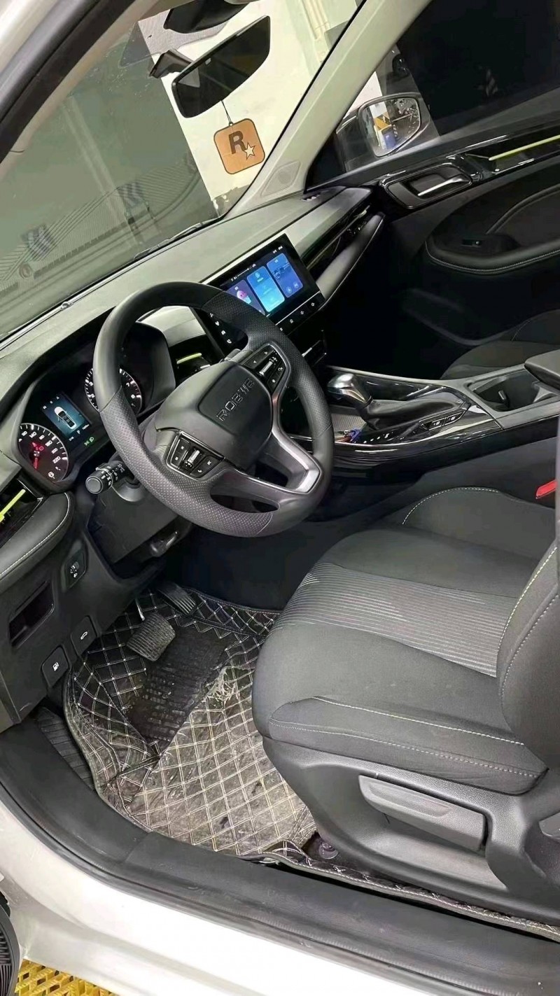 成都22年荣威i56