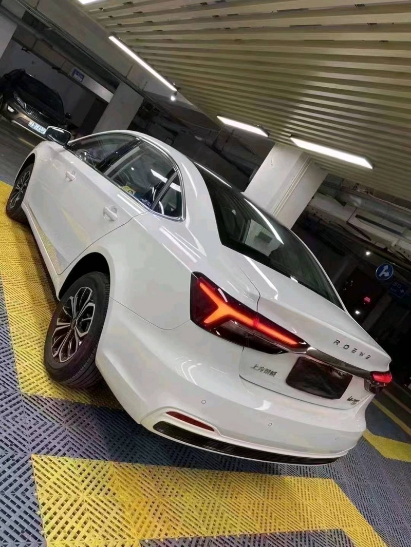 成都23年荣威i66