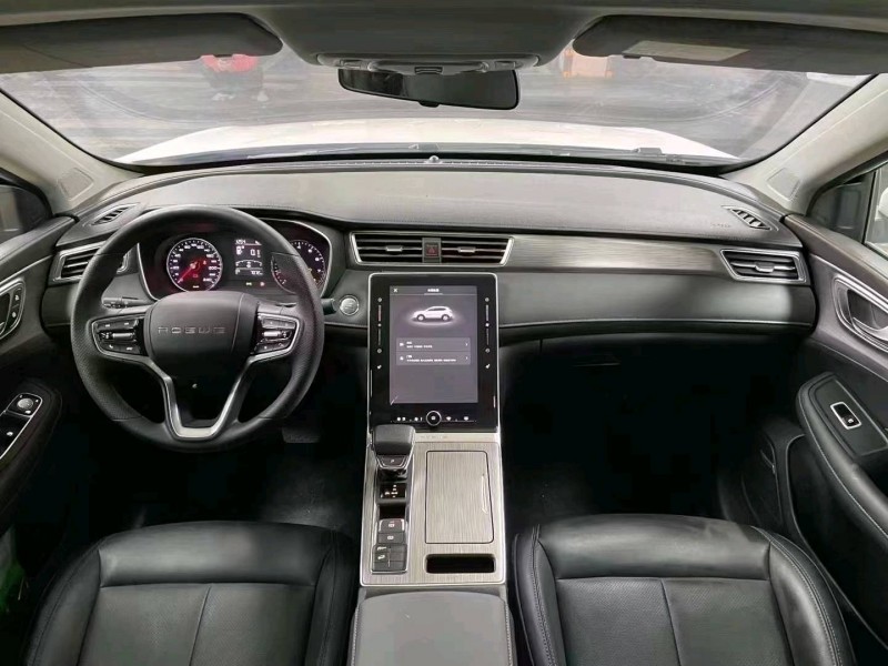 成都22年荣威RX58