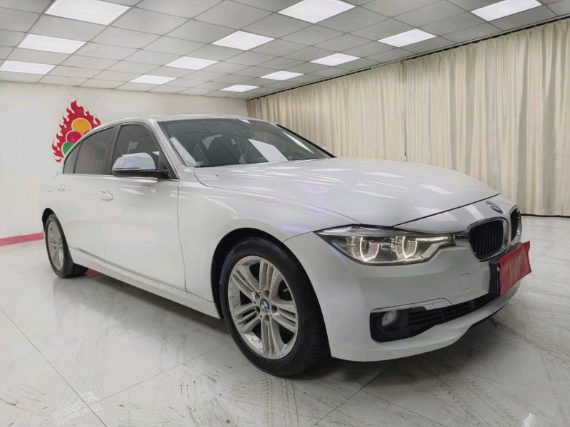 成都17年宝马7系5