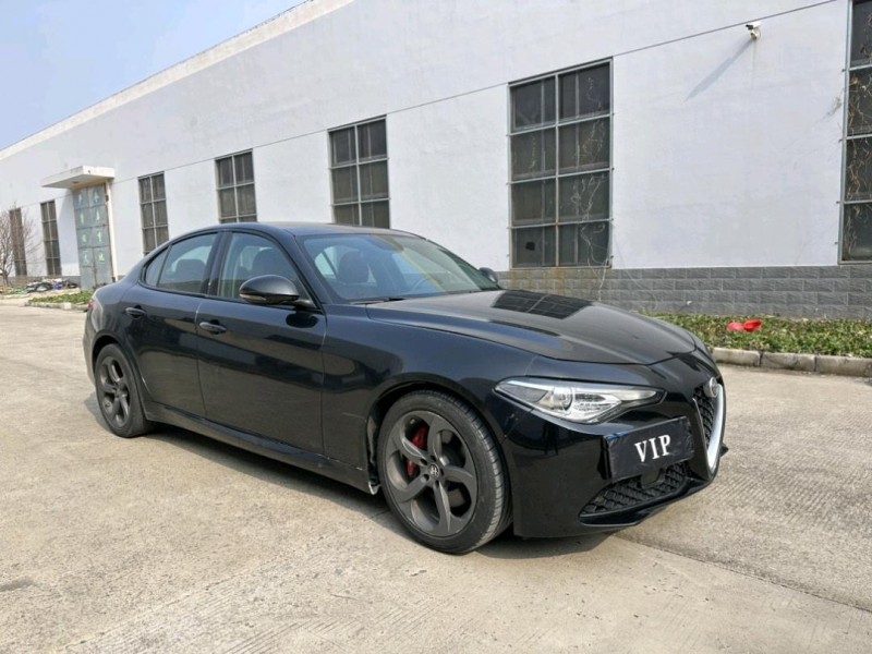 盐城20年阿尔法·罗密欧Giulia3
