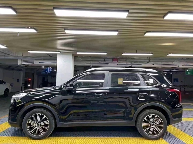 成都23年起亚智跑3