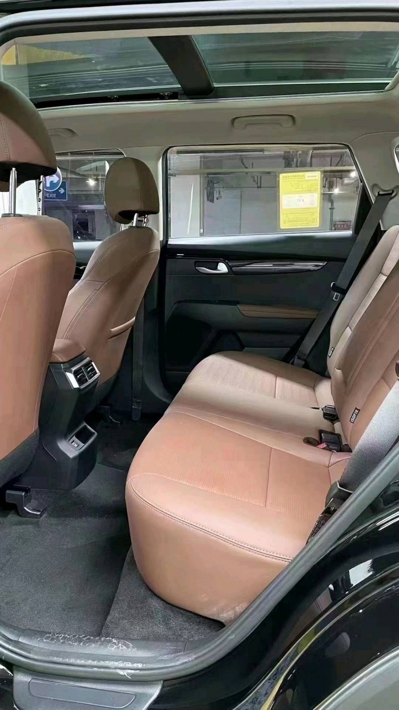 成都23年起亚智跑7