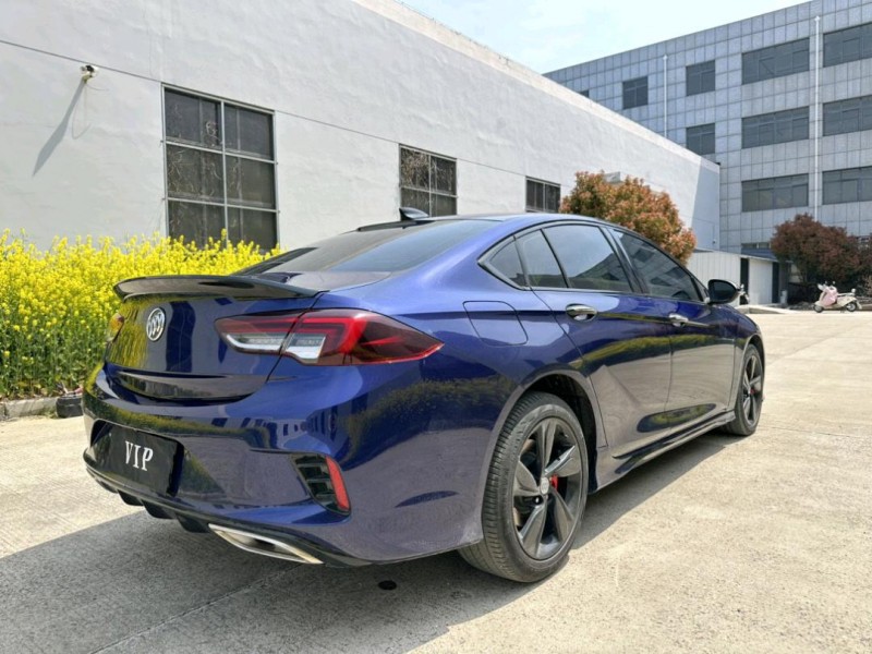 盐城21年别克君威8