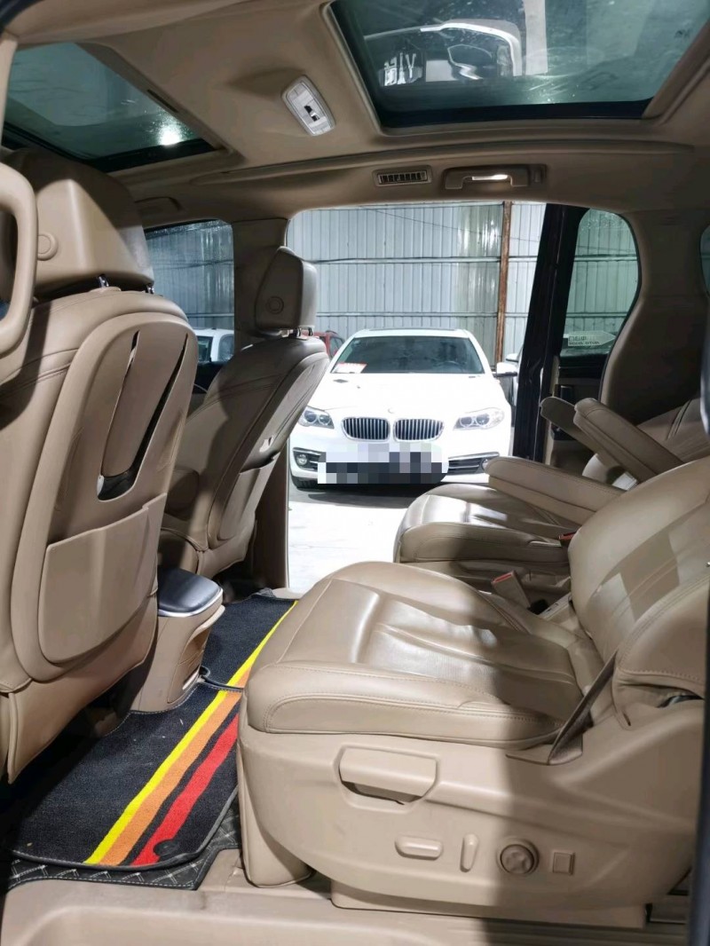 临沂17年别克GL84