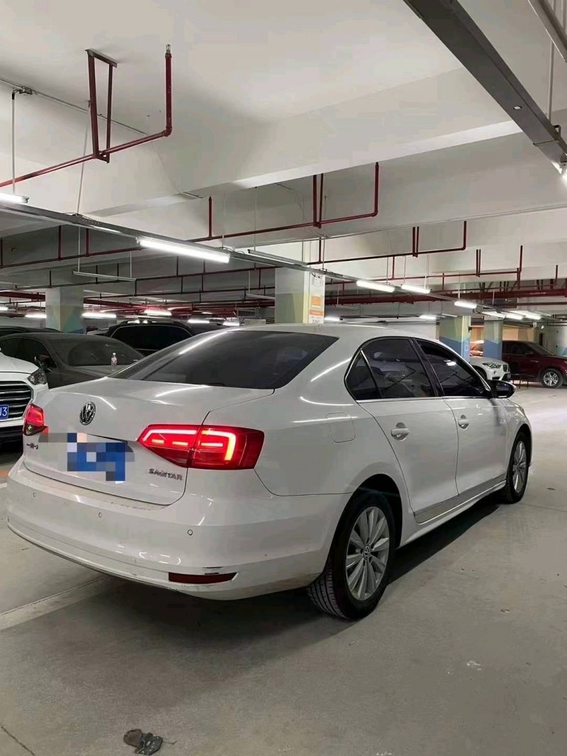 重庆15年大众速腾4