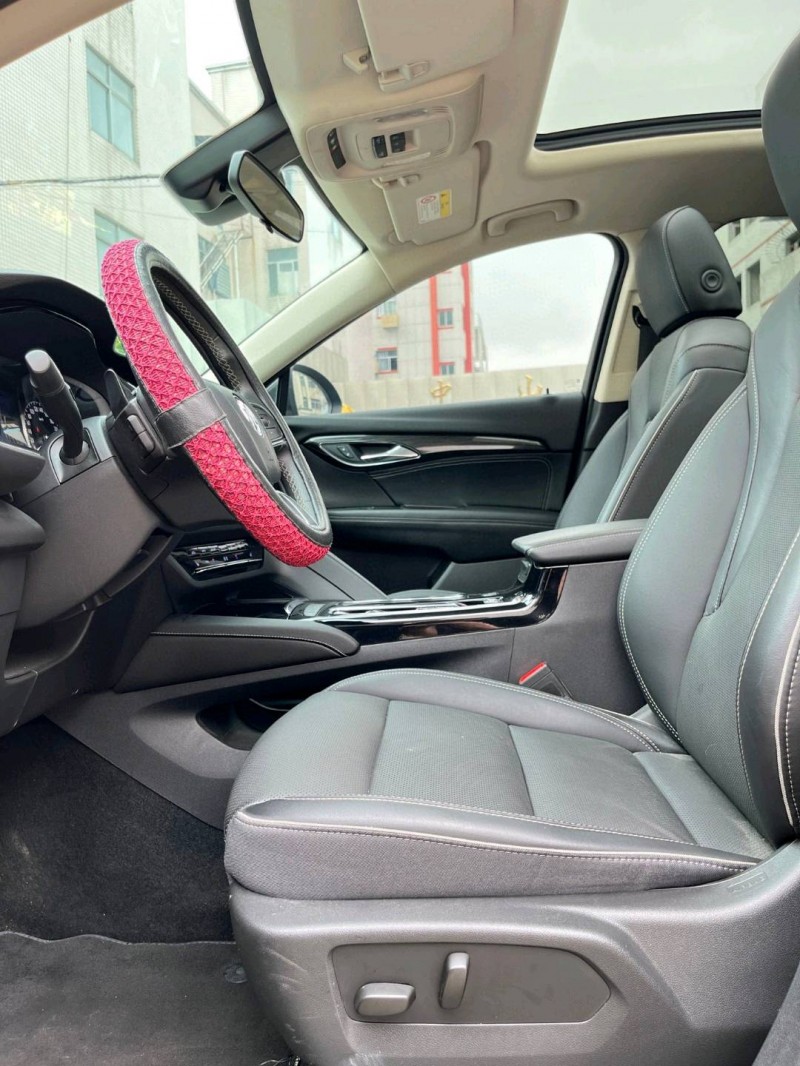 中山22年别克昂科威7