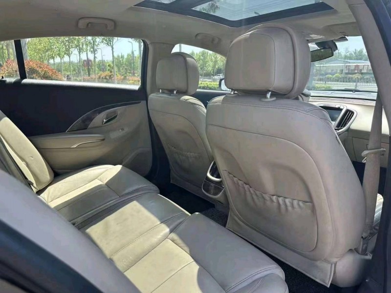 枣庄14年别克君越5