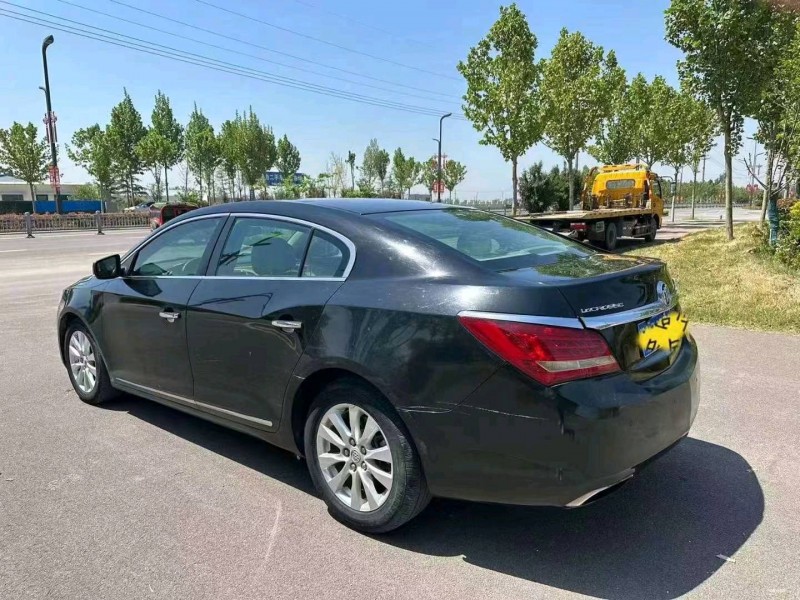 枣庄14年别克君越9