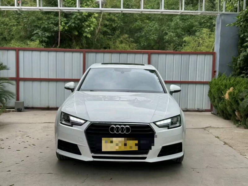 青岛17年奥迪A4L1