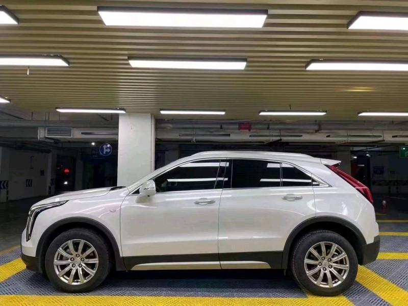 成都21年凯迪拉克XT45