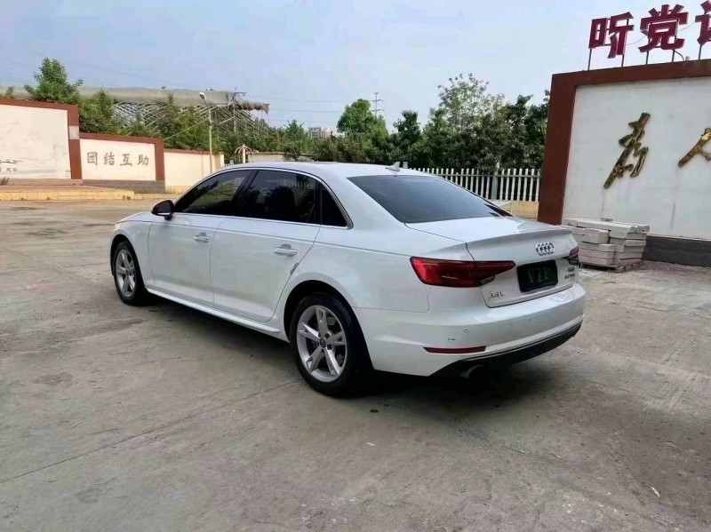 潍坊17年奥迪A4L8