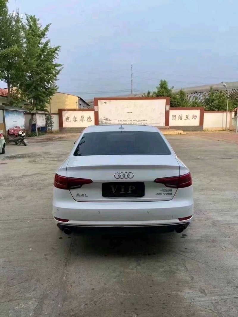 潍坊17年奥迪A4L9