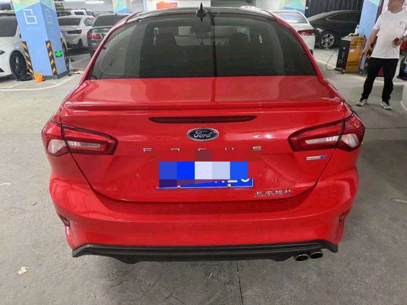 重庆19年福特福克斯4