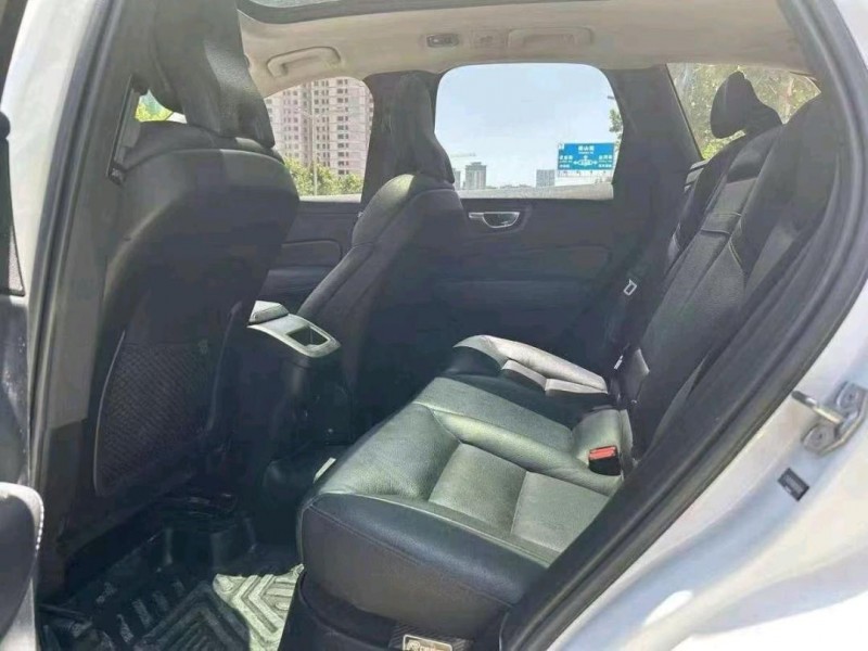 东营19年沃尔沃XC608
