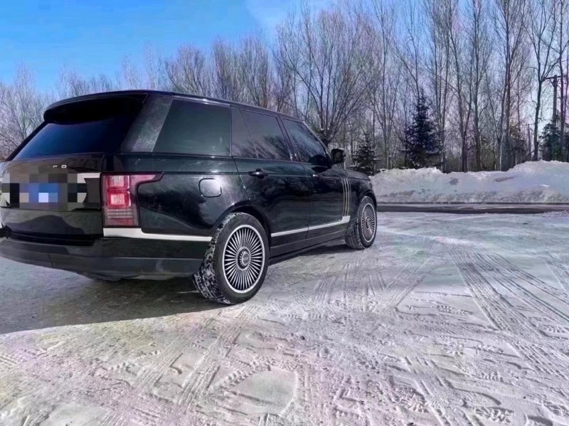 济南18年路虎揽胜行政8