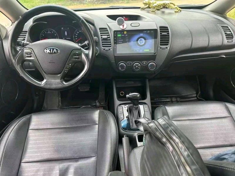 潍坊18年起亚K33