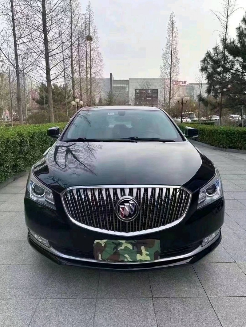 东营15年别克君越1