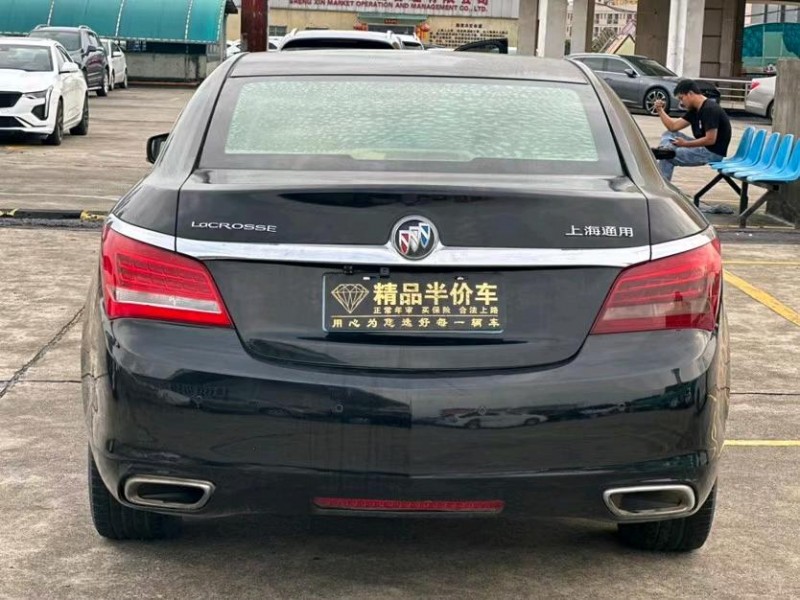 东莞14年别克君越8