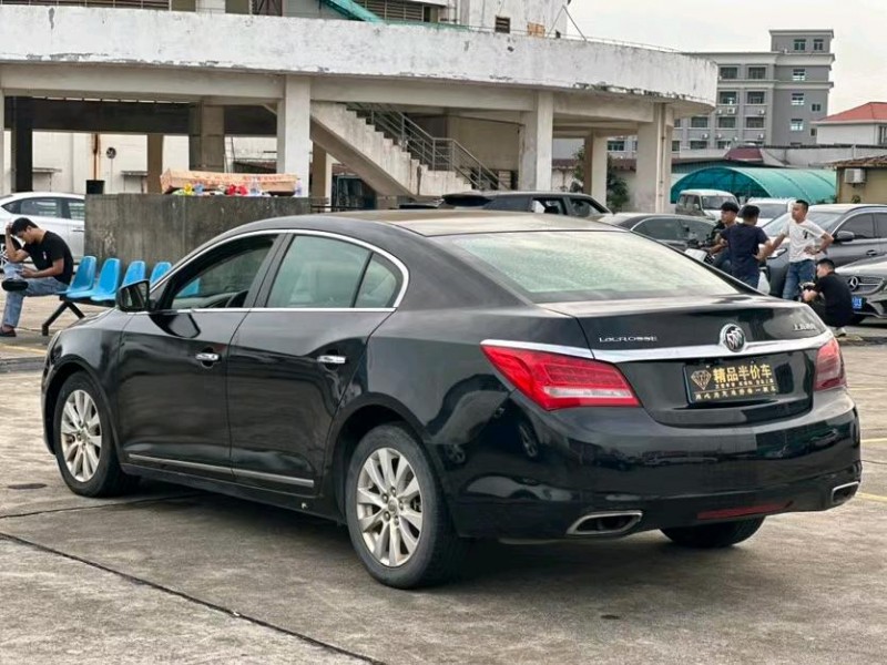 东莞14年别克君越9