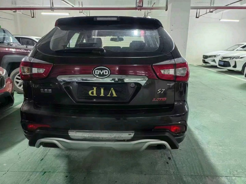 东营15年比亚迪S77