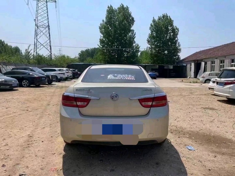 枣庄13年别克英朗GT4