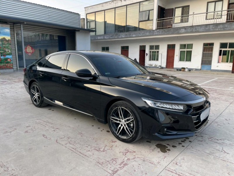 徐州23年本田雅阁2