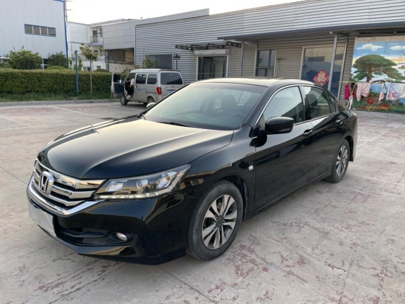 徐州15年本田雅阁6